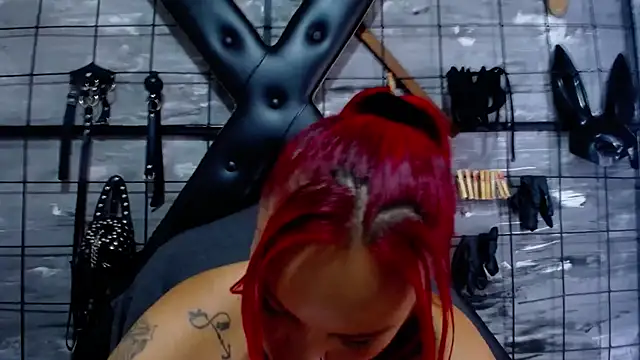 Snapshot of Alana_Roth chatting on 26, 11, 2025 Alana Roth online show from 26, 11, 2025