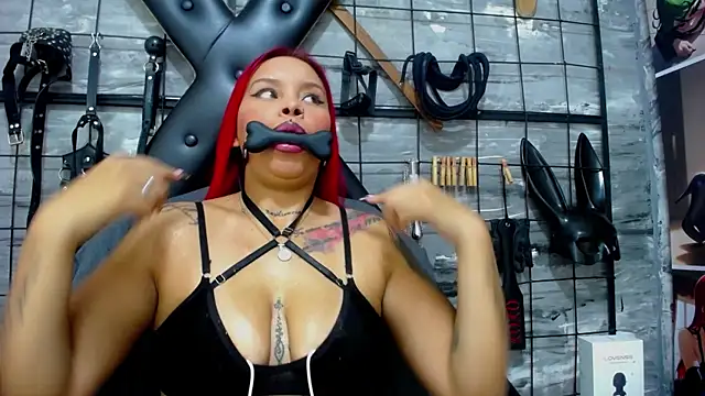 Snapshot of Alana_Roth chatting on 23, 2, 2026 Alana Roth online show from 23, 2, 2026