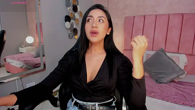 MAGIC AURORAA online show from 22, 3, 2025