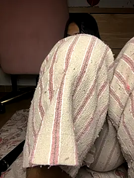 Ninabrunette18 online show from 6, 11, 2025