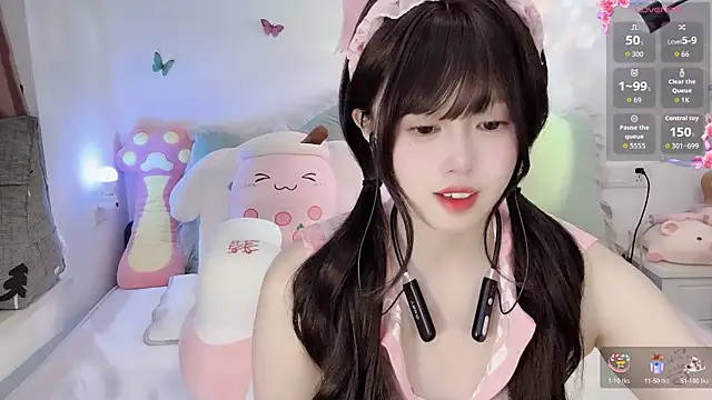 Alien1227 online show from 20, 10, 2025