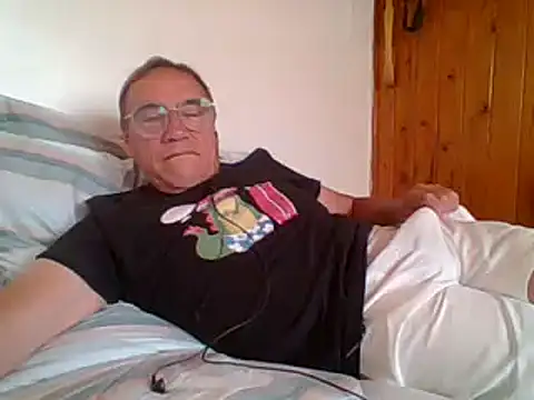 Snapshot of santiagon2015 chatting on 20, 1, 2025 santiagon2015 online show from 20, 1, 2025