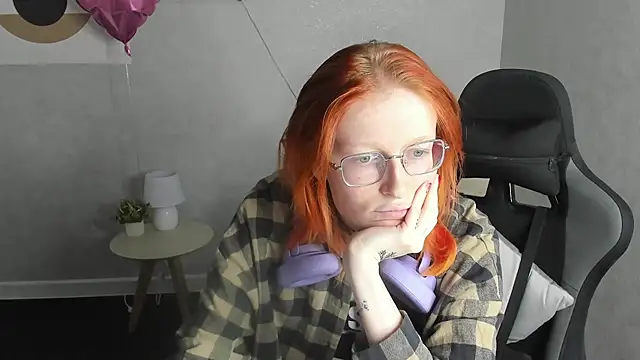 Snapshot of ElizabethHarpper chatting on 19, 2, 2026 ElizabethHarpper online show from 19, 2, 2026