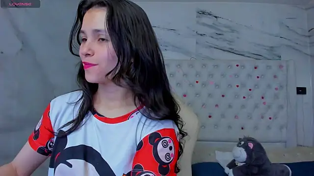 Snapshot of arissha_lee chatting on 14, 6, 2026 arissha lee online show from 14, 6, 2026