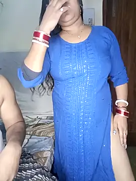 Hot muskaan online show from 15, 4, 2026