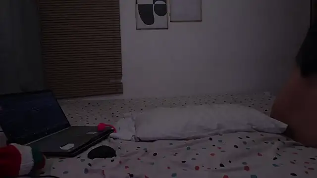 womantall99 online show from 24, 3, 2026