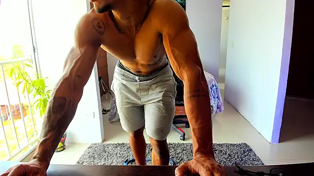 Adam Valenciia online show from 25, 9, 2025