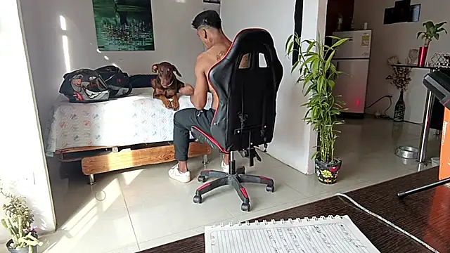 Adam Valenciia online show from 21, 2, 2026