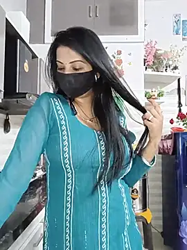 Snapshot of Best-Couple chatting on 20, 7, 2026 Best-Couple online show from 20, 7, 2026