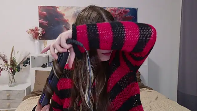 Snapshot of Nellie_Medina chatting on 30, 10, 2025 Nellie Medina online show from 30, 10, 2025