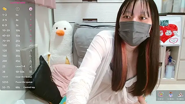 pipimi khaos online show from 18, 11, 2025