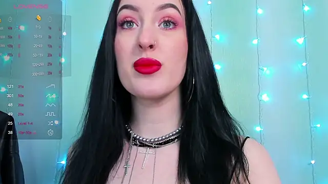 Snapshot of Miss_Alice__ chatting on 6, 1, 2025 Miss Alice   online show from 6, 1, 2025