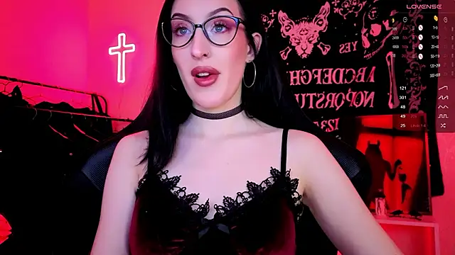 Miss Alice   online show from 20, 3, 2026