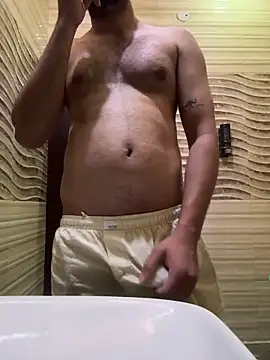 skyisthelimit12 online show from 18, 3, 2025