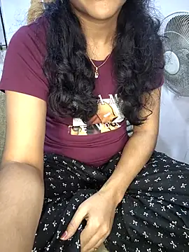 lovelygirl4567 online show from 13, 11, 2025