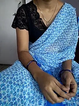 lovelygirl4567 online show from 11, 2, 2026