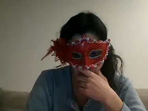 Snapshot of couple-tuga chatting on 13, 2, 2025 couple-tuga online show from 13, 2, 2025