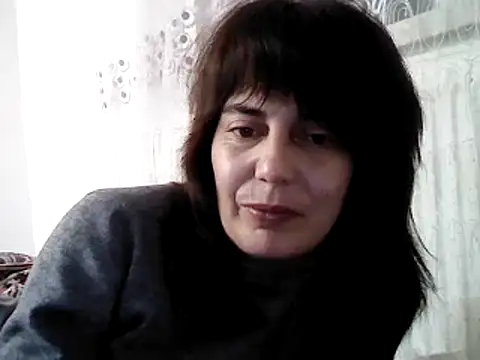 Snapshot of Amalia_Cori chatting on 1, 1, 2025 Amalia Cori online show from 1, 1, 2025