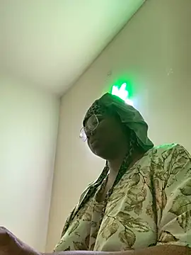 Snapshot of DamnBubbles chatting on 1, 2, 2026 DamnBubbles online show from 1, 2, 2026