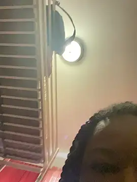 DamnBubbles online show from 18, 6, 2026