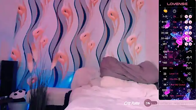 Snapshot of roxyyyrose chatting on 5, 1, 2025 roxyyyrose online show from 5, 1, 2025