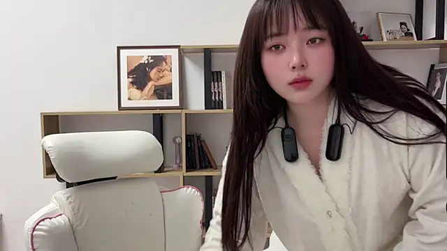 Chenjing0 online show from 16, 3, 2026