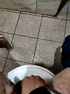 Snapshot of dreamers_dick chatting on 14, 1, 2025 dreamers dick online show from 14, 1, 2025