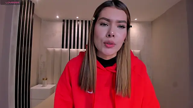 Snapshot of NiaSalvatore chatting on 19, 7, 2026 NiaSalvatore online show from 19, 7, 2026