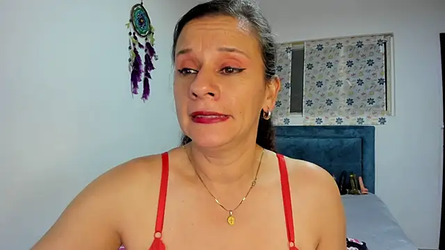 sofi saliva2511 online show from 25, 11, 2025