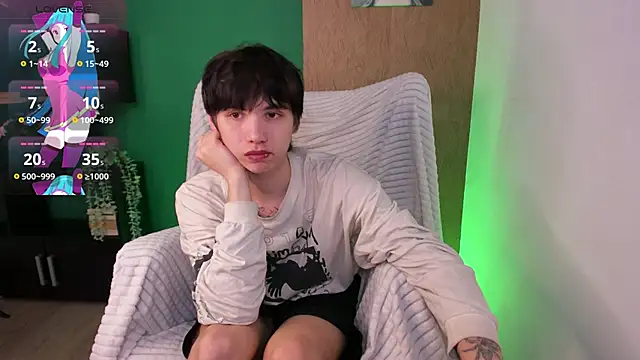 Snapshot of Tayller_Jonson chatting on 23, 2, 2025 Tayller Jonson online show from 23, 2, 2025