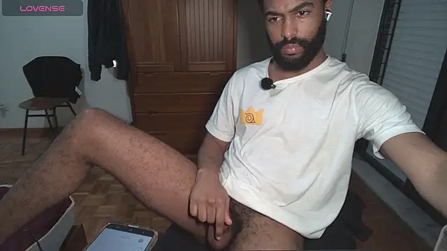 Snapshot of kevi_cocks chatting on 24, 7, 2026 kevi cocks online show from 24, 7, 2026