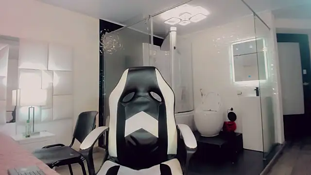 Snapshot of Gisele_fox chatting on 7, 3, 2025 Gisele fox online show from 7, 3, 2025