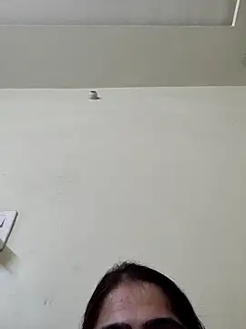 Snapshot of shreya1765 chatting on 4, 2, 2026 shreya1765 online show from 4, 2, 2026