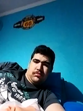 Snapshot of Elrep_tile chatting on 4, 4, 2026 Elrep tile online show from 4, 4, 2026