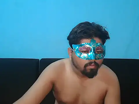 Snapshot of Desi_Heat chatting on 20, 4, 2026 Desi Heat online show from 20, 4, 2026