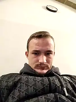 frankthefuck69 online show from 18, 2, 2026