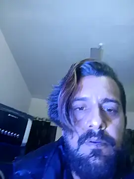 MAGNETICDADDY8 online show from 4, 1, 2025