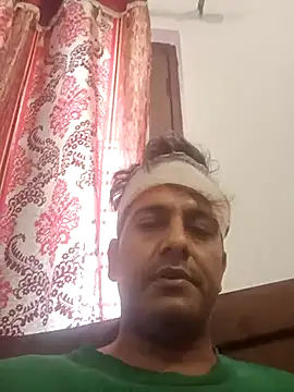 MAGNETICDADDY8 online show from 16, 3, 2025