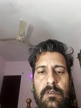 MAGNETICDADDY8 online show from 28, 11, 2025