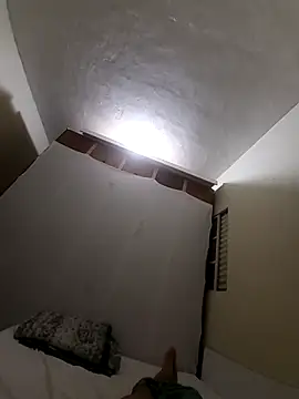 manterei2 online show from 16, 3, 2025