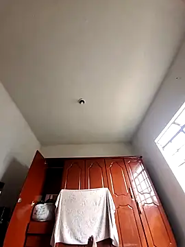 manterei2 online show from 14, 9, 2025