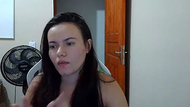 camillebr online show from 20, 2, 2025