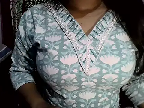 SIYA MAVI online show from 20, 7, 2026