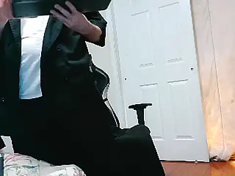 Snapshot of drummer9 chatting on 6, 3, 2025 drummer9 online show from 6, 3, 2025