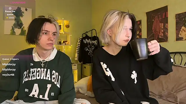 VeryRare TwinS online show from 16, 11, 2025