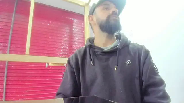 ragnar881547 online show from 7, 1, 2025