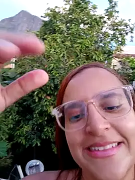 AliceRuivinha2 online show from 1, 2, 2026