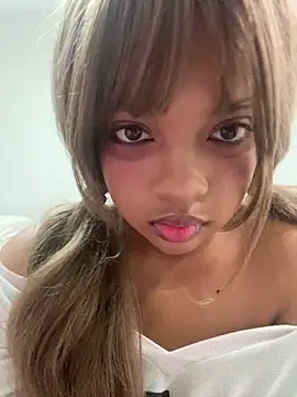 AwkwardJasminee online show from 3, 11, 2025