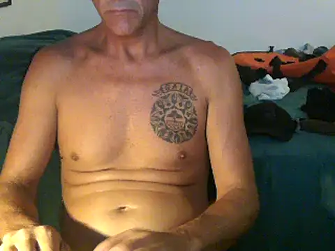 Snapshot of GoloZeusMax chatting on 15, 2, 2025 GoloZeusMax online show from 15, 2, 2025