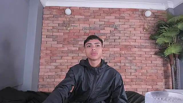 adam piarse01 online show from 21, 11, 2025